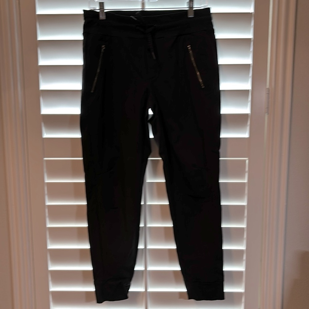 Athleta Trekkie North High Rise Jogger